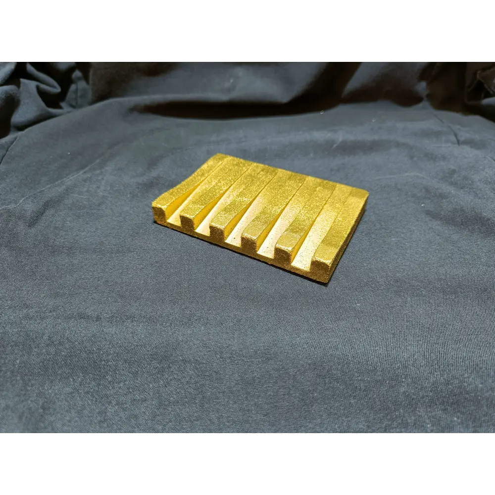 Фото Мыльница Прокаемнь Mil_rebro1_gold бетон цвет жёлтый золотой Фото Мыльница Прокаемнь Mil_rebro1_gold бетон цвет жёлтый золотой