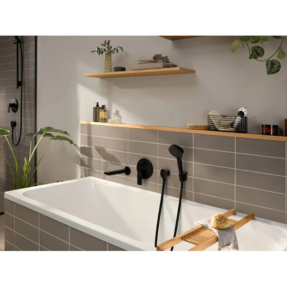 Фото 2 Смеситель для ванны Hansgrohe 72469670 однорычажный цвет черный матовый Фото 2 Смеситель для ванны Hansgrohe 72469670 однорычажный цвет черный матовый