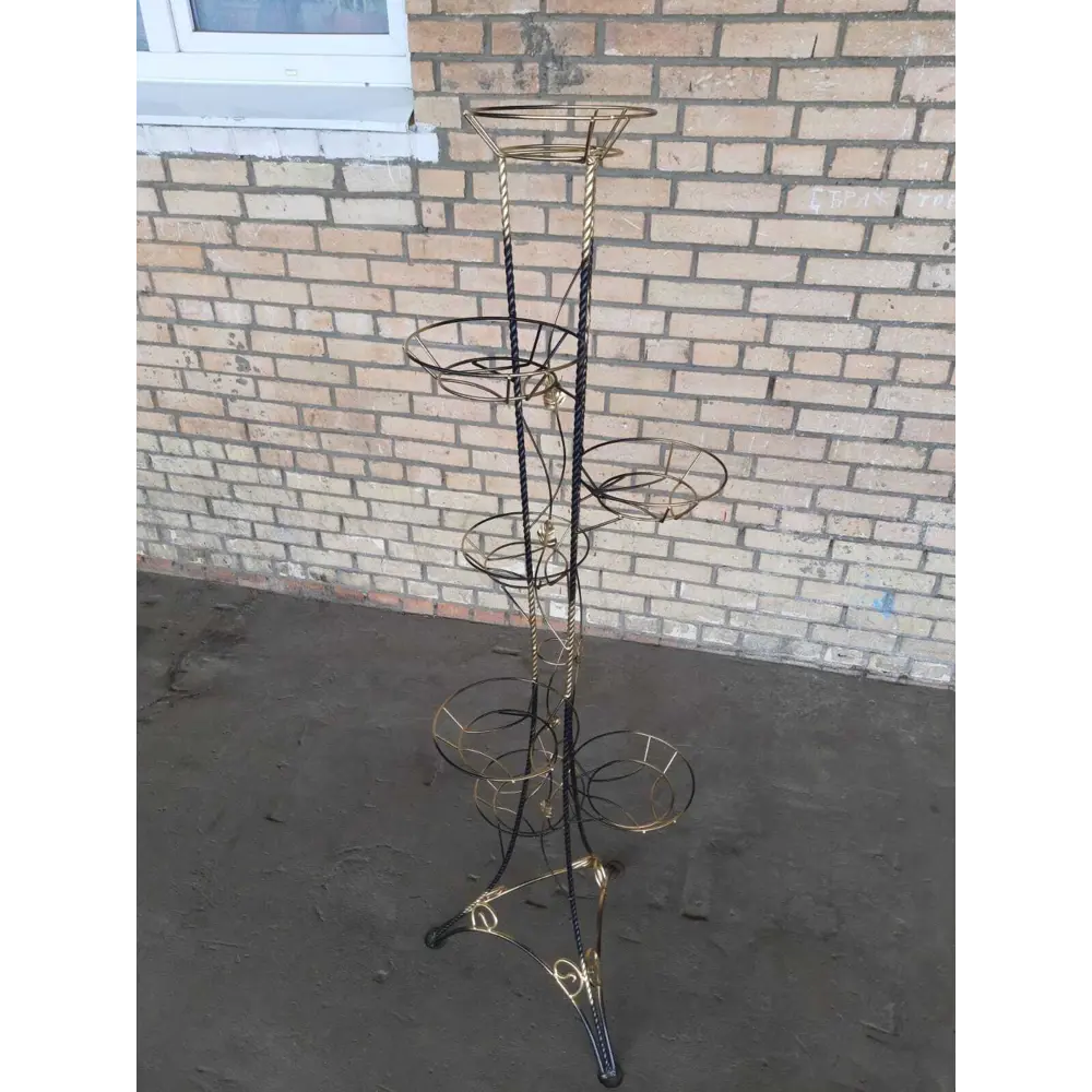 Фото 3 Стойка для цветов Планета Садовод Классическая витая с листьями 7 горшков