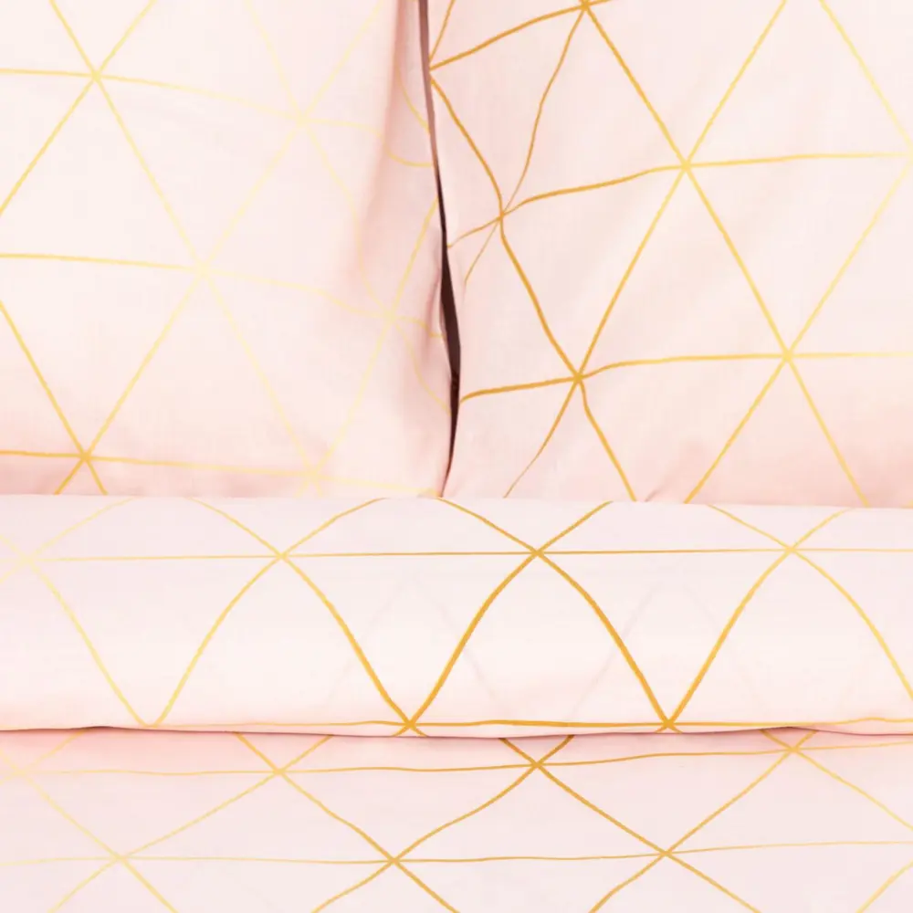 Фото Постельное белье "Этель" дуэт Real Beauty 143*215 см 2 шт,220*240 см,70*70 см 2 шт