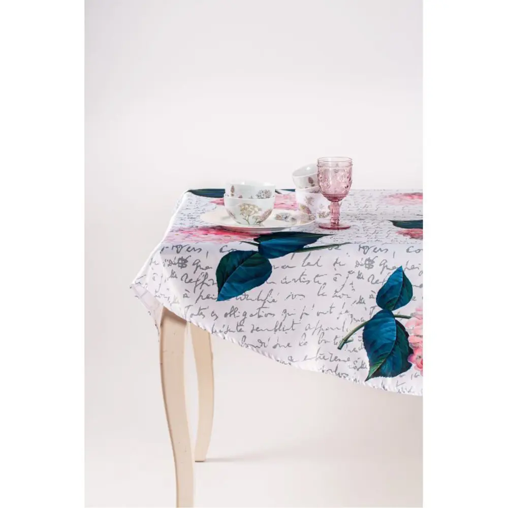 Фото 3 Скатерть Myatashop овальная Гортензия на фоне текста 155x240 см Фото 3 Скатерть Myatashop овальная Гортензия на фоне текста 155x240 см