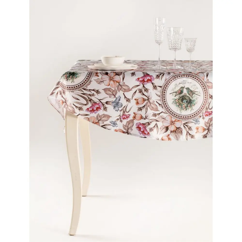 Фото Скатерть Myatashop овальная Лилии 155x180 см Фото Скатерть Myatashop овальная Лилии 155x180 см