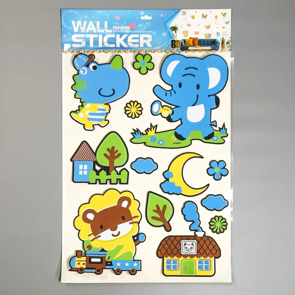 Фото 2 Наклейка интерьерная "Дикие зверушки" 79x49 см