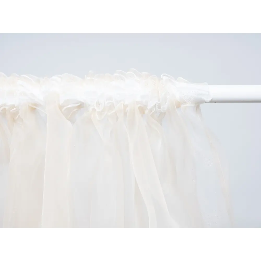 Фото 12 Тюль на шторной ленте органза 500x250 см цвет бежевый Фото 12 Тюль на шторной ленте органза 500x250 см цвет бежевый