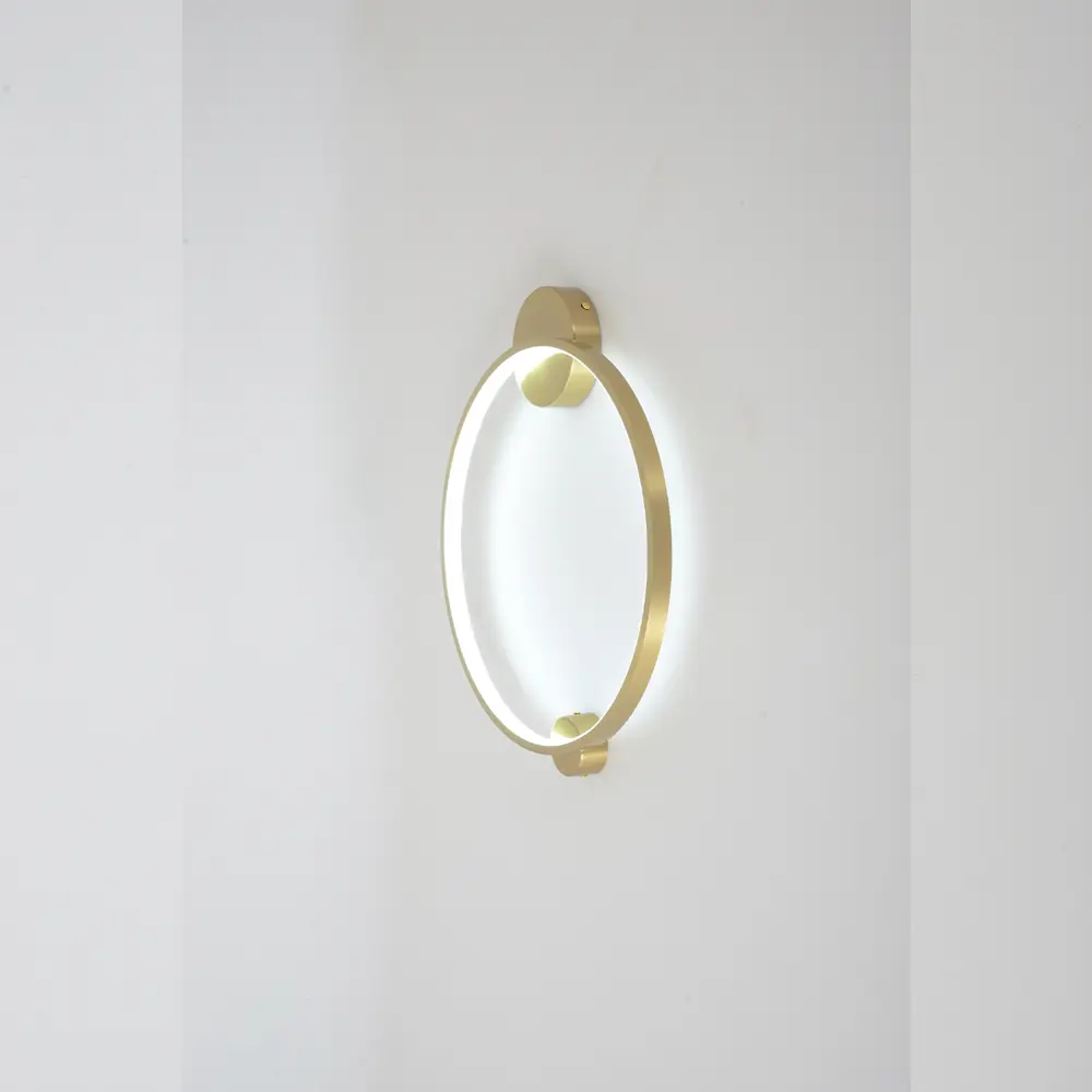 Фото 4 Настенный светильник светодиодный влагозащищенный Crystal Lux Real ap18w brass теплый белый (желтый) свет цвет жёлтый/золотой Фото 4 Настенный светильник светодиодный влагозащищенный Crystal Lux Real ap18w brass теплый белый (желтый) свет цвет жёлтый/золотой