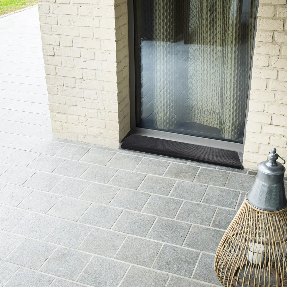Фото 6 Коврик грязезащитный Step Mat 25x120 см резина цвет черный Фото 6 Коврик грязезащитный Step Mat 25x120 см резина цвет черный