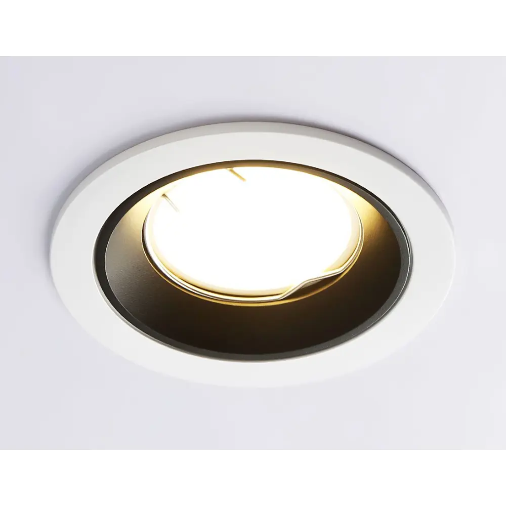 Фото 5 Светильник точечный встраиваемый Ambrella Light Standard tech A8921 под отверстие 80 мм GU5.3 цвет белый Фото 5 Светильник точечный встраиваемый Ambrella Light Standard tech A8921 под отверстие 80 мм GU5.3 цвет белый