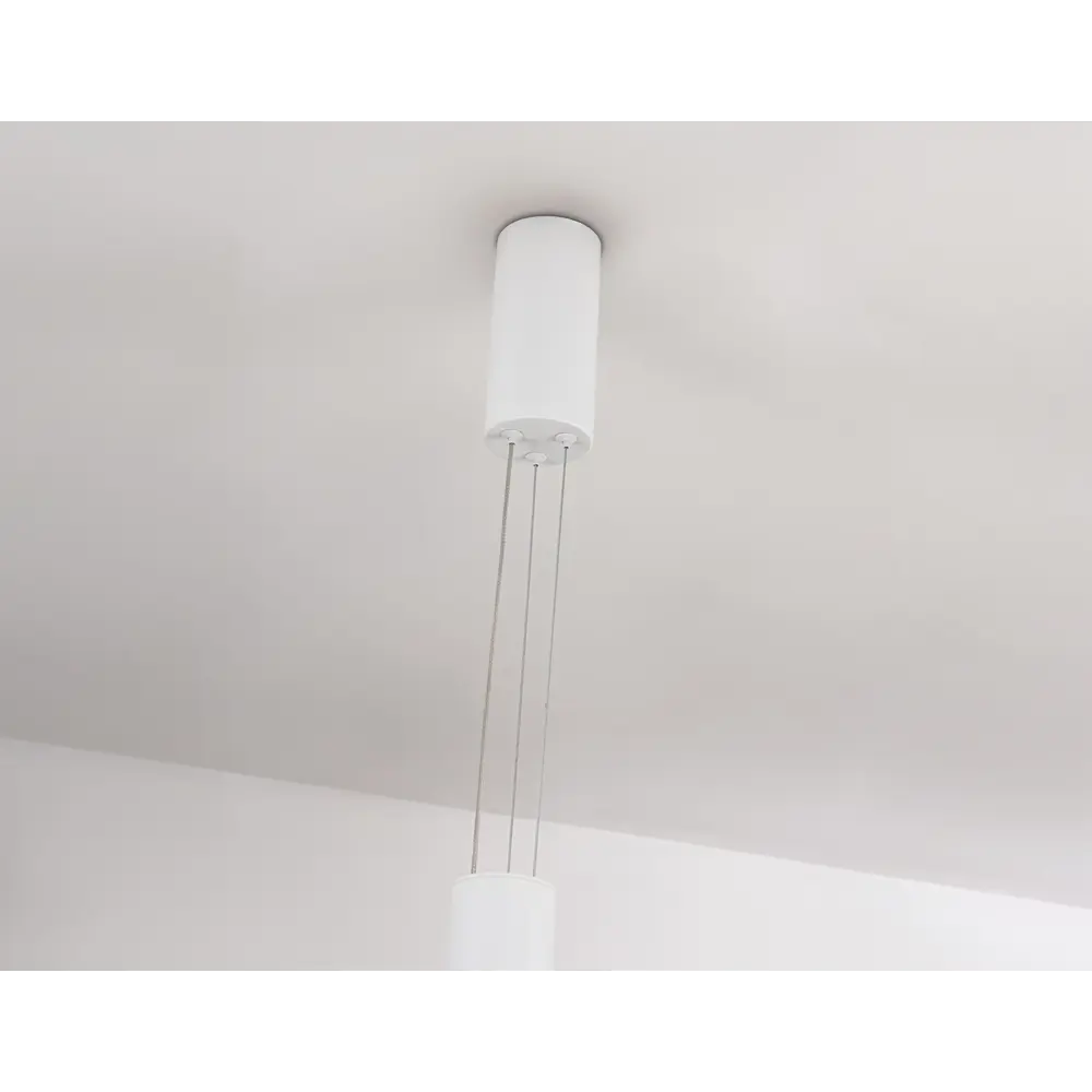 Фото 8 Люстра подвесная светодиодная Ambrella Light Comfort Ambr_fl5844 20 м² теплый белый (желтый) свет цвет белый Фото 8 Люстра подвесная светодиодная Ambrella Light Comfort Ambr_fl5844 20 м² теплый белый (желтый) свет цвет белый