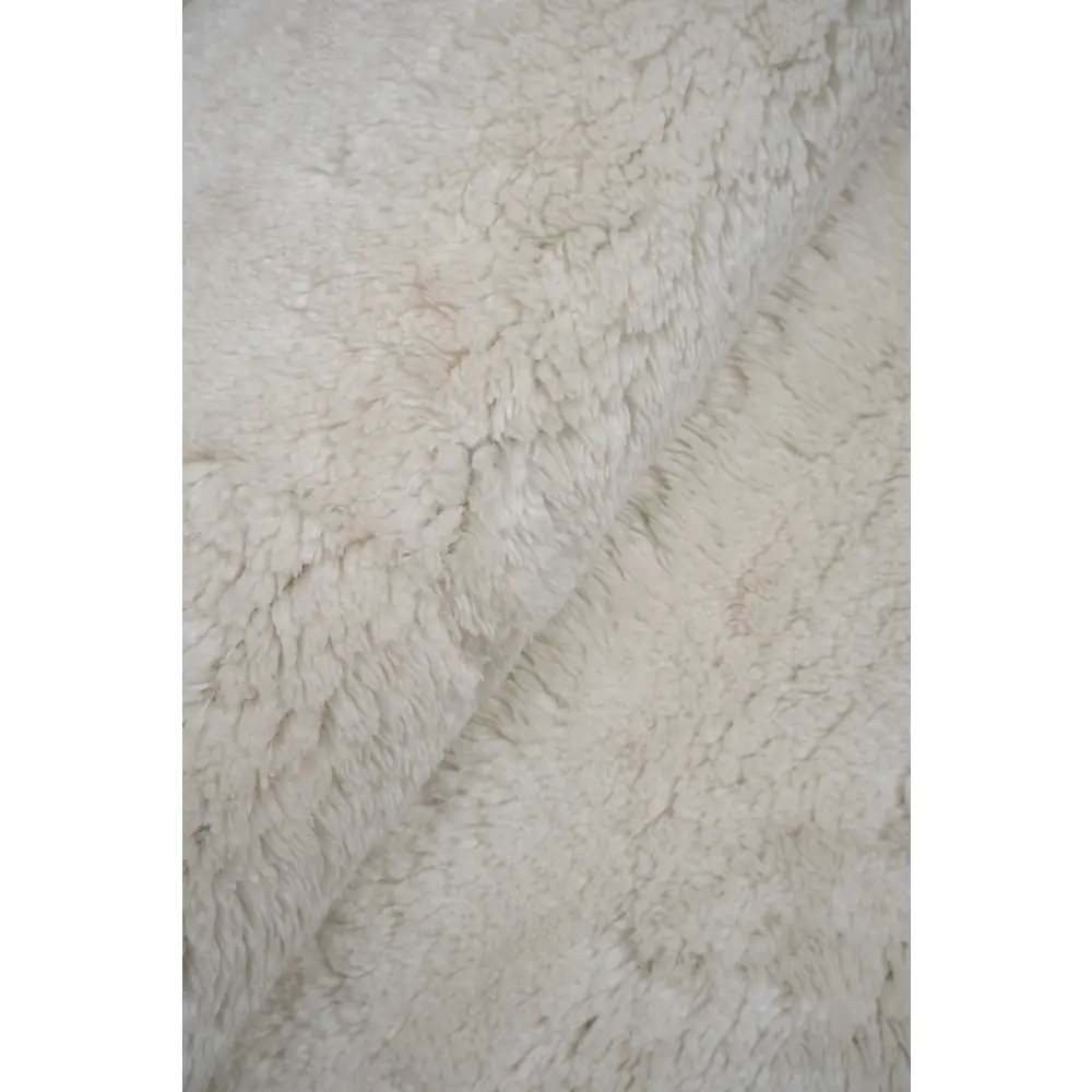 Фото 4 Ковер Raschel carpet Chic шкура 1000A cream_1005 Шкура 60x100 см Полиэстер Фото 4 Ковер Raschel carpet Chic шкура 1000A cream_1005 Шкура 60x100 см Полиэстер