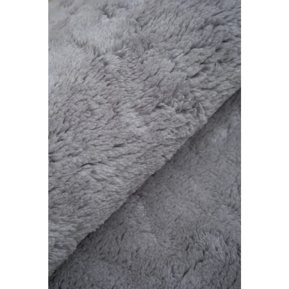 Фото 4 Ковер Raschel carpet Chic шкура 1000A silver_5001 Шкура 60x100 см Полиэстер Фото 4 Ковер Raschel carpet Chic шкура 1000A silver_5001 Шкура 60x100 см Полиэстер