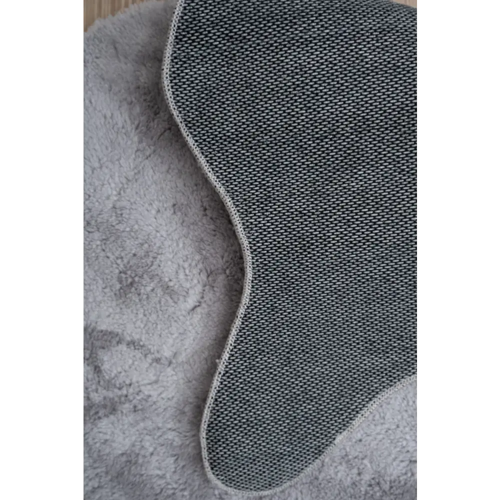 Фото 7 Ковер Raschel carpet Chic шкура 1000A silver_5001 Шкура 60x100 см Полиэстер Фото 7 Ковер Raschel carpet Chic шкура 1000A silver_5001 Шкура 60x100 см Полиэстер