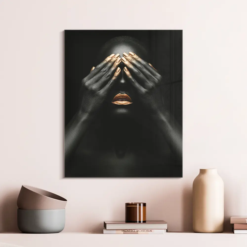Фото 2 Картина на стекле Postermarket "Золотой макияж" 50x40 см Фото 2 Картина на стекле Postermarket "Золотой макияж" 50x40 см