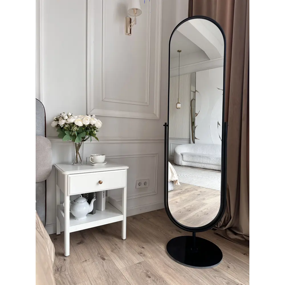 Фото 3 Зеркало напольное вращающееся At Home Decor 630235 40х170см цвет черный Фото 3 Зеркало напольное вращающееся At Home Decor 630235 40х170см цвет черный