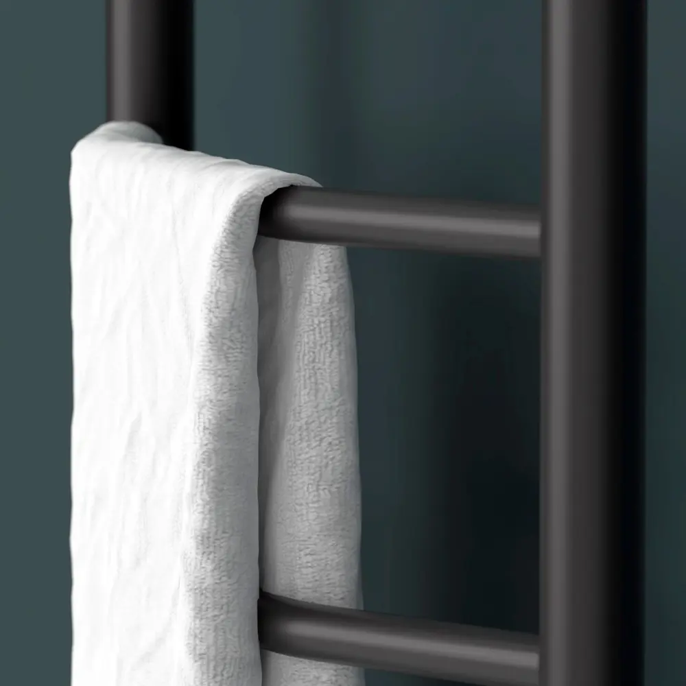Фото 3 Полотенцесушитель водяной лестница Onix Orion Black Left 40x80 см 1/2" нержавеющая сталь цвет черный матовый Фото 3 Полотенцесушитель водяной лестница Onix Orion Black Left 40x80 см 1/2" нержавеющая сталь цвет черный матовый