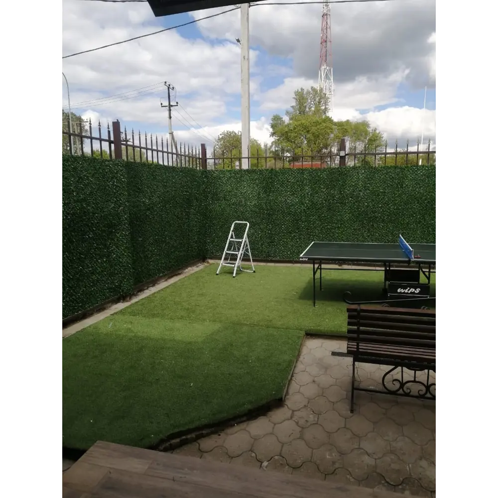 Фото 2 Искусственная изгородь Grass Fence живописная 1.5x5м Фото 2 Искусственная изгородь Grass Fence живописная 1.5x5м