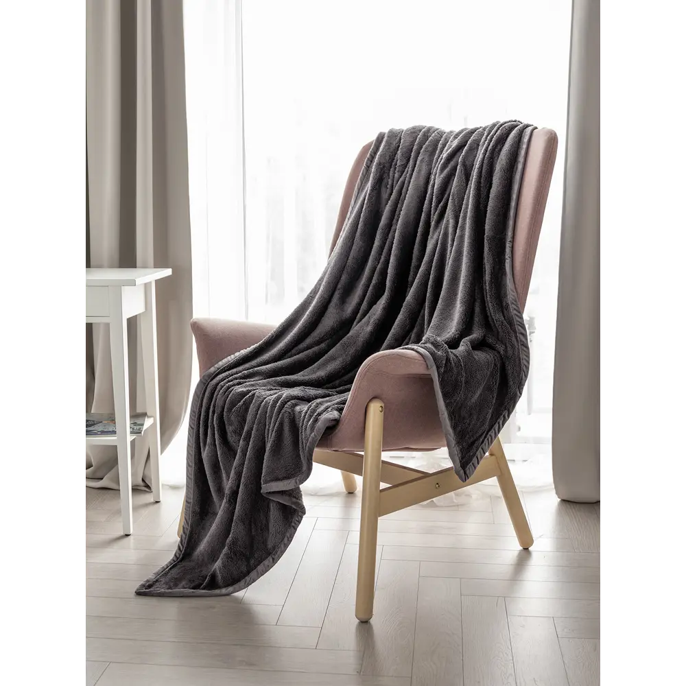 Фото Плед Deнастия Тэдди T040220 200x150 см велсофт цвет темно-серый Фото Плед Deнастия Тэдди T040220 200x150 см велсофт цвет темно-серый