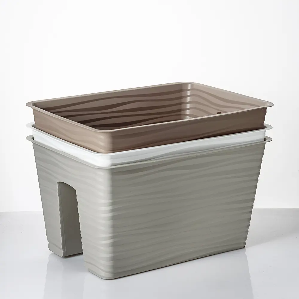 Фото 4 Балконный ящик Sahara reiling Form-plastic 38.9 см 27 см 13.2 л полипропилен серый/серебристый Фото 4 Балконный ящик Sahara reiling Form-plastic 38.9 см 27 см 13.2 л полипропилен серый/серебристый