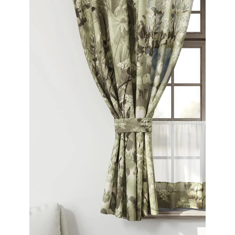 Фото 4 Комплект штор Comfy way CW705171-160 на шторной ленте 160x150 см цвет зеленый, фисташковый, хаки Фото 4 Комплект штор Comfy way CW705171-160 на шторной ленте 160x150 см цвет зеленый, фисташковый, хаки