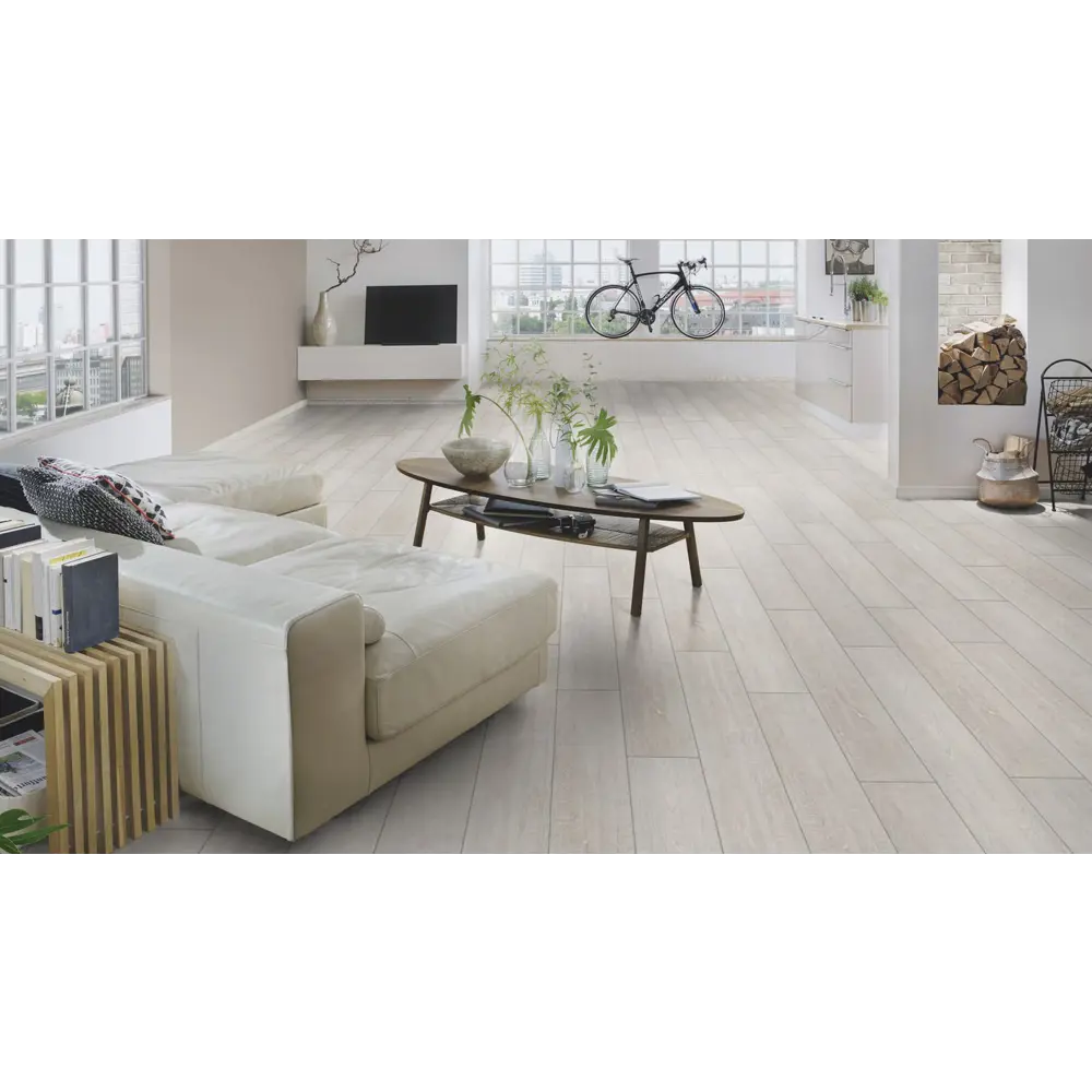 Фото 2 Ламинат Kronospan Variostep Classic Дуб Атлас 32 класс толщина 8 мм с фаской 2.22 м² Фото 2 Ламинат Kronospan Variostep Classic Дуб Атлас 32 класс толщина 8 мм с фаской 2.22 м²