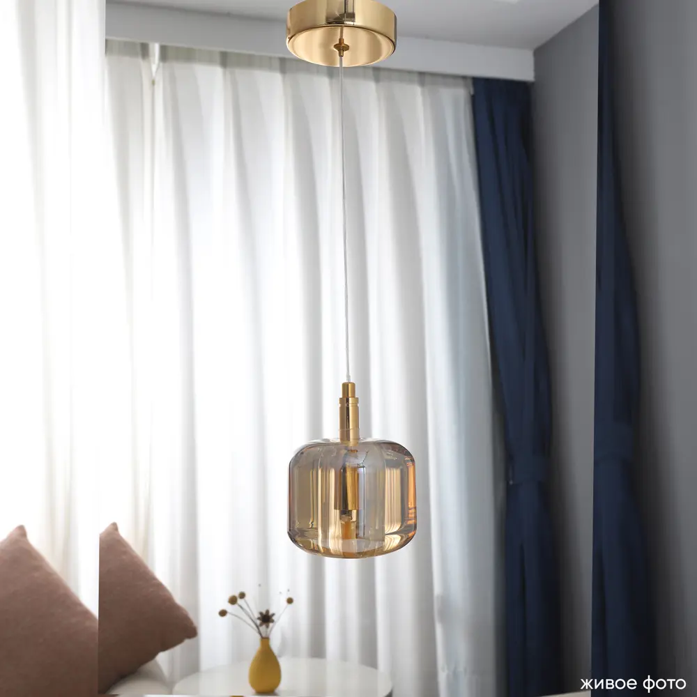 Фото 4 Светильник подвесной Crystal Lux Box sp1 gold-amber 1 лампа 2 м² цвет золото Фото 4 Светильник подвесной Crystal Lux Box sp1 gold-amber 1 лампа 2 м² цвет золото
