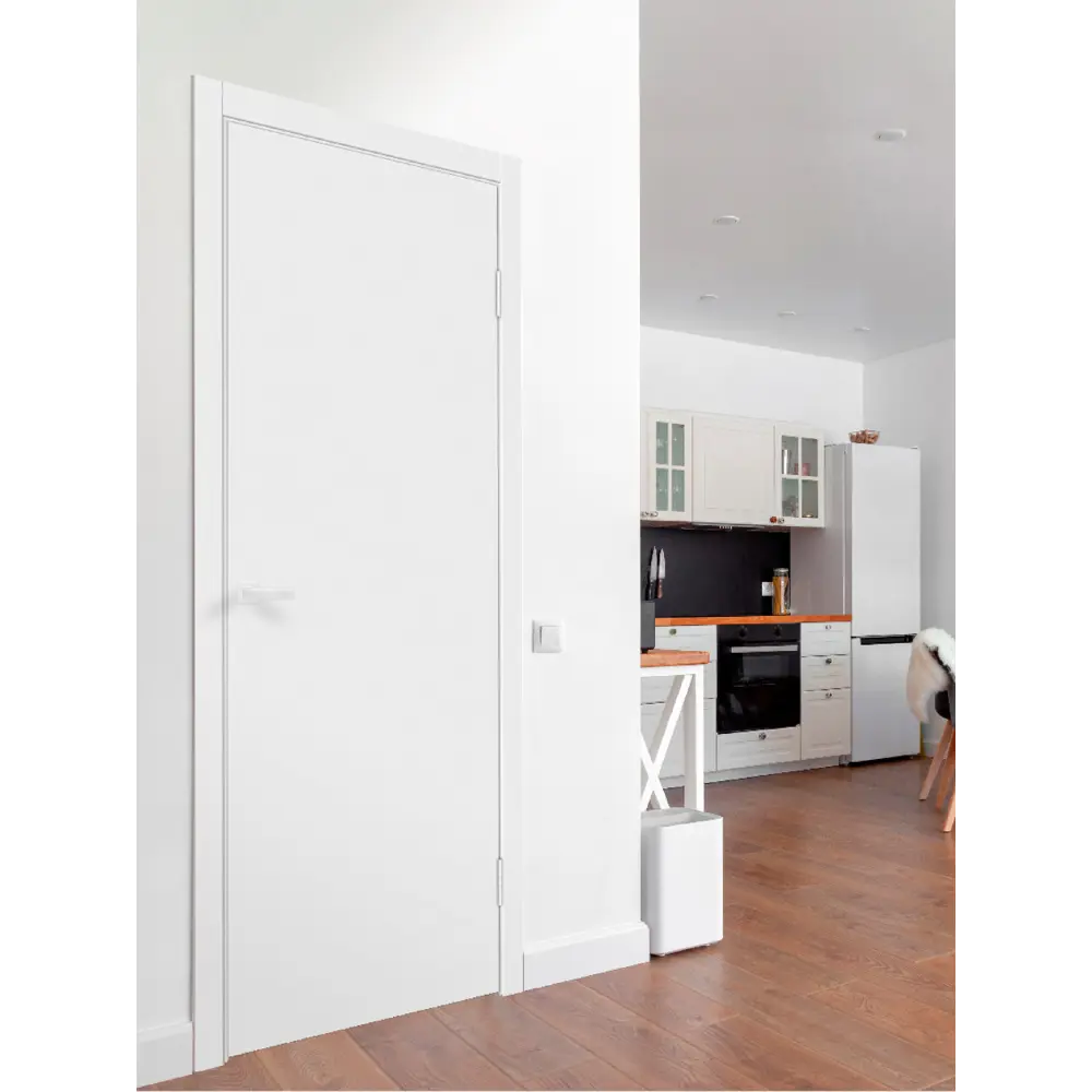Фото 4 Комплект межкомнатной двери Velldoris Flat глухая 200x80см ПВХ цвет белый с коробом и наличниками