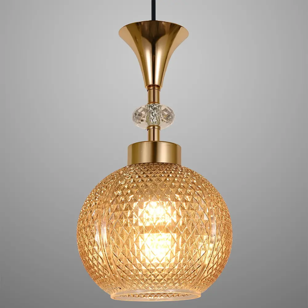 Фото 3 Светильник подвесной Reluce 02001-0.9-01 amber 1 лампа 6 м² цвет черный Фото 3 Светильник подвесной Reluce 02001-0.9-01 amber 1 лампа 6 м² цвет черный