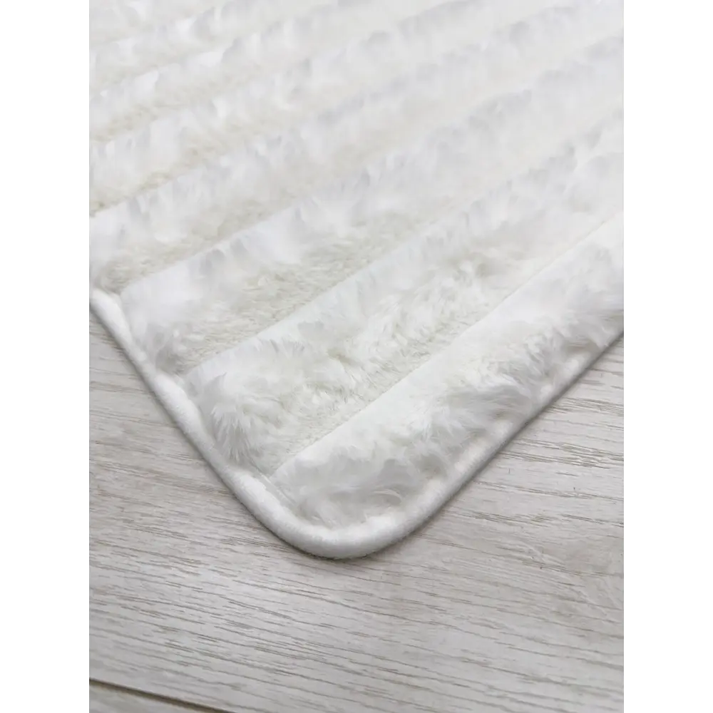 Фото 2 Коврик для ванной комнаты DASCH GMBH 14762 100x60см цвет белый Фото 2 Коврик для ванной комнаты DASCH GMBH 14762 100x60см цвет белый