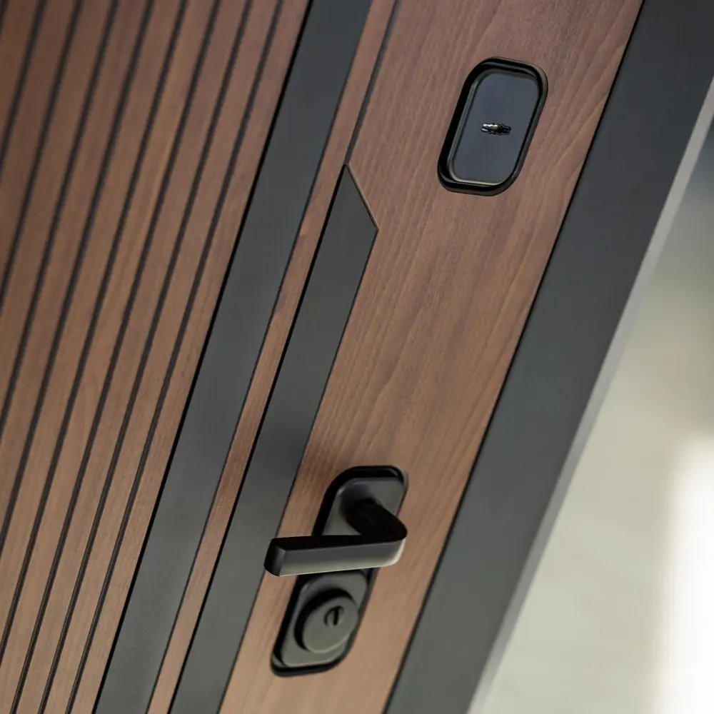 Фото 3 Входная дверь Лабиринт Кармина левый 205x96см цвет орех американский с патиной/дуб кантри темный с панелью П29 Фото 3 Входная дверь Лабиринт Кармина левый 205x96см цвет орех американский с патиной/дуб кантри темный с панелью П29