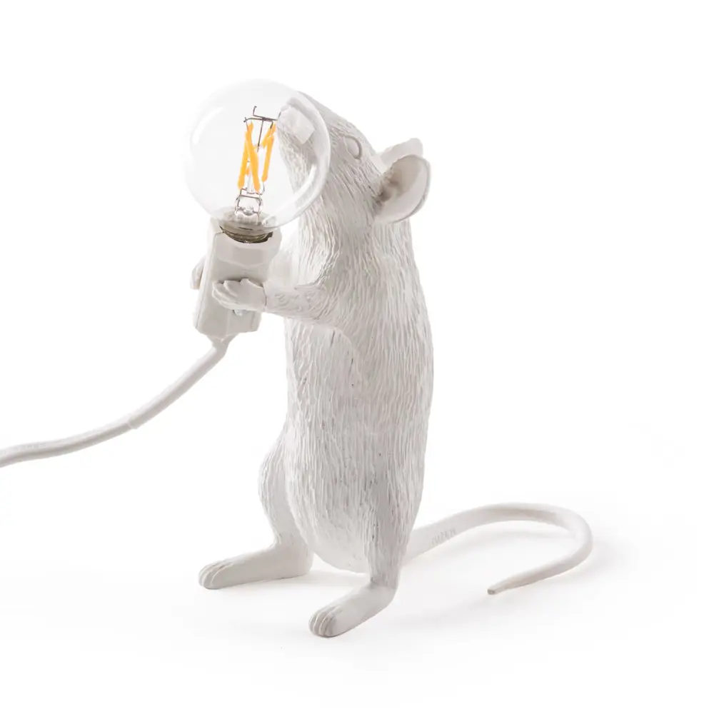 Фото Настольная лампа Imperiumloft Seletti mouse 168482-22 цвет белый Фото Настольная лампа Imperiumloft Seletti mouse 168482-22 цвет белый