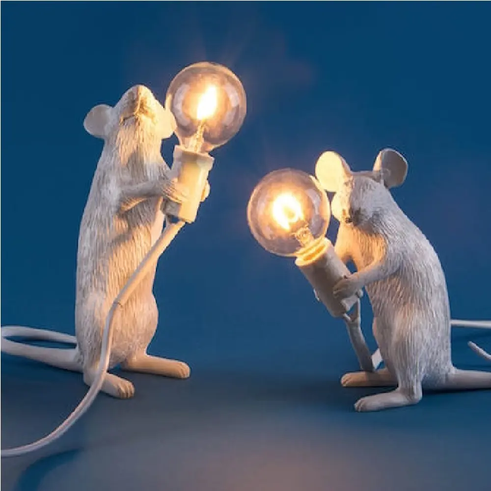Фото 2 Настольная лампа Imperiumloft Seletti mouse 168482-22 цвет белый Фото 2 Настольная лампа Imperiumloft Seletti mouse 168482-22 цвет белый
