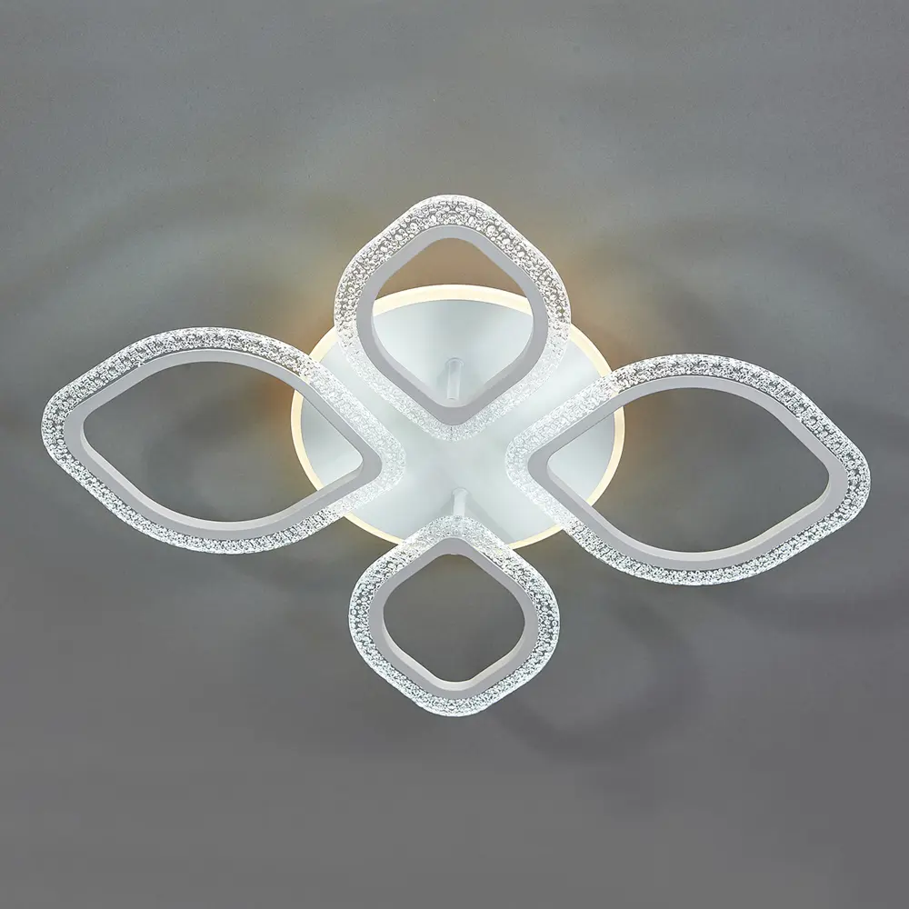 Фото 4 Люстра потолочная светодиодная Escada Bubble с пультом управления 18.8 м² регулируемый белый свет цвет белый Фото 4 Люстра потолочная светодиодная Escada Bubble с пультом управления 18.8 м² регулируемый белый свет цвет белый