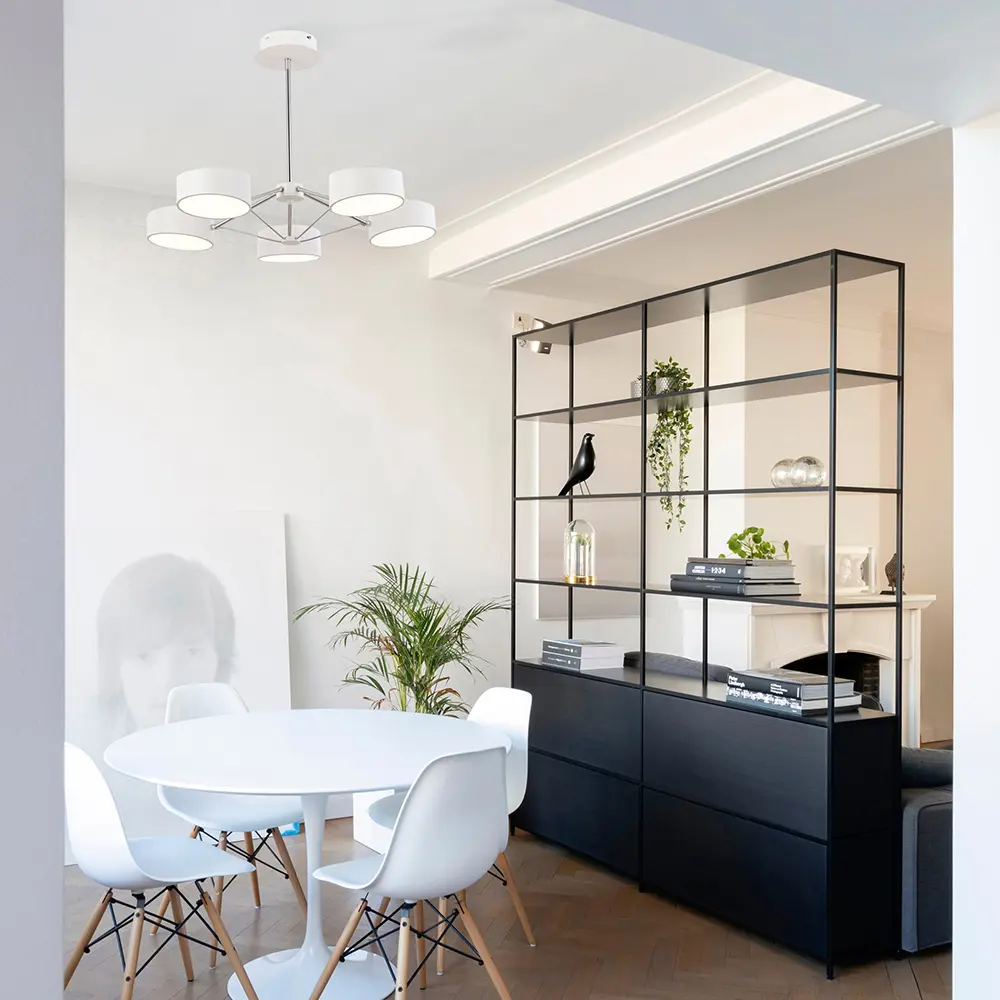 Фото 8 Светильник настенно-потолочный светодиодный ST LUCE SLE6005-502-08 Valle 28 м² холодный белый свет цвет хром Фото 8 Светильник настенно-потолочный светодиодный ST LUCE SLE6005-502-08 Valle 28 м² холодный белый свет цвет хром
