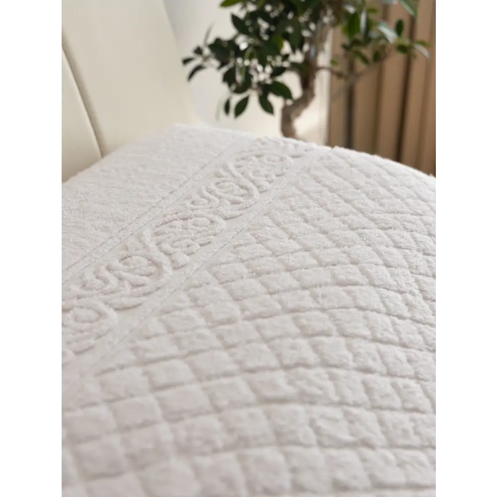 Фото Покрывало Tm textile БК750-П1041_клетка 210x220 см махровая ткань цвет розовый Фото Покрывало Tm textile БК750-П1041_клетка 210x220 см махровая ткань цвет розовый