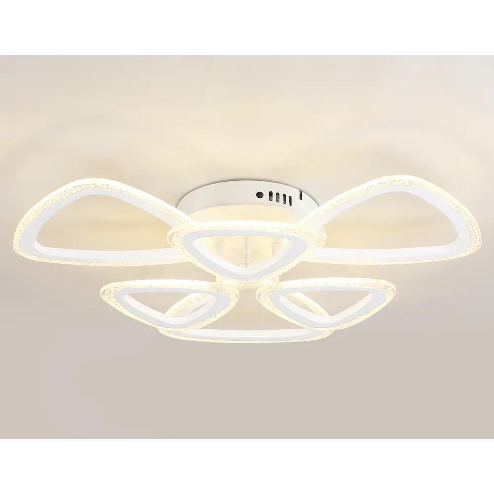 Фото 2 Люстра потолочная светодиодная Ambrella Light AMBR_FA4512 Acrylica с пультом управления 20 м² регулируемый белый свет цвет белый Фото 2 Люстра потолочная светодиодная Ambrella Light AMBR_FA4512 Acrylica с пультом управления 20 м² регулируемый белый свет цвет белый