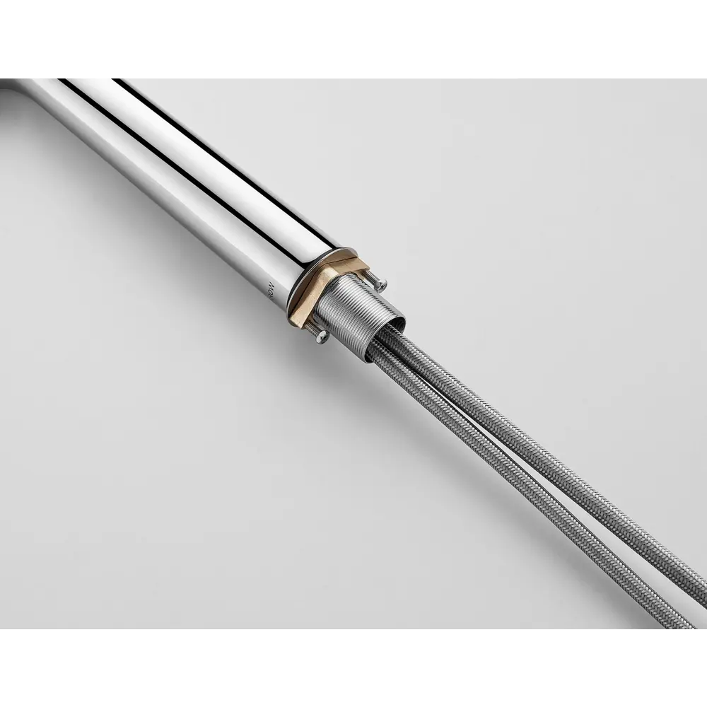 Фото 3 Смеситель для раковины Arrow AG4132CP однорычажный цвет хромированный Фото 3 Смеситель для раковины Arrow AG4132CP однорычажный цвет хромированный