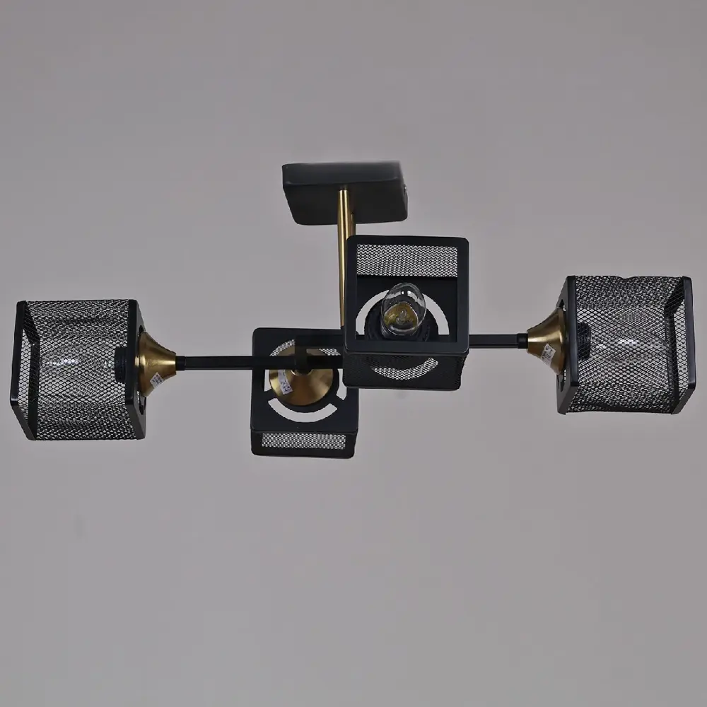 Фото 3 Люстра на штанге Reluce 06400-0.3-04 bk+cop 4 лампы 24 м² цвет золото/черный Фото 3 Люстра на штанге Reluce 06400-0.3-04 bk+cop 4 лампы 24 м² цвет золото/черный