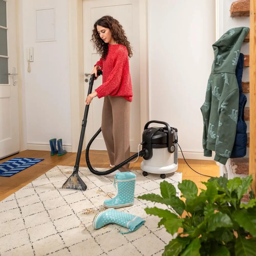 Фото 3 Пылесос классический Karcher SE 4 Plus EU, 1000 Вт, 4 л Фото 3 Пылесос классический Karcher SE 4 Plus EU, 1000 Вт, 4 л