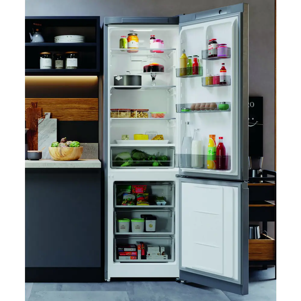Фото 7 Отдельностоящий холодильник Hotpoint HT 5200 MX 60x196 см цвет нержавеющая сталь Фото 7 Отдельностоящий холодильник Hotpoint HT 5200 MX 60x196 см цвет нержавеющая сталь