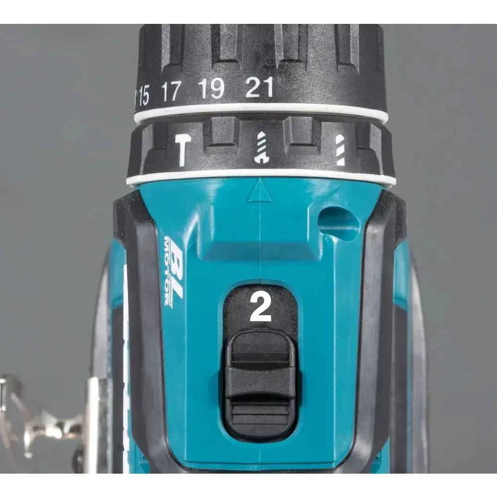 Фото 4 Дрель-шуруповерт аккумуляторная бесщеточная ударная Makita DHP485Z, 18 В Li, без АКБ и ЗУ Фото 4 Дрель-шуруповерт аккумуляторная бесщеточная ударная Makita DHP485Z, 18 В Li, без АКБ и ЗУ