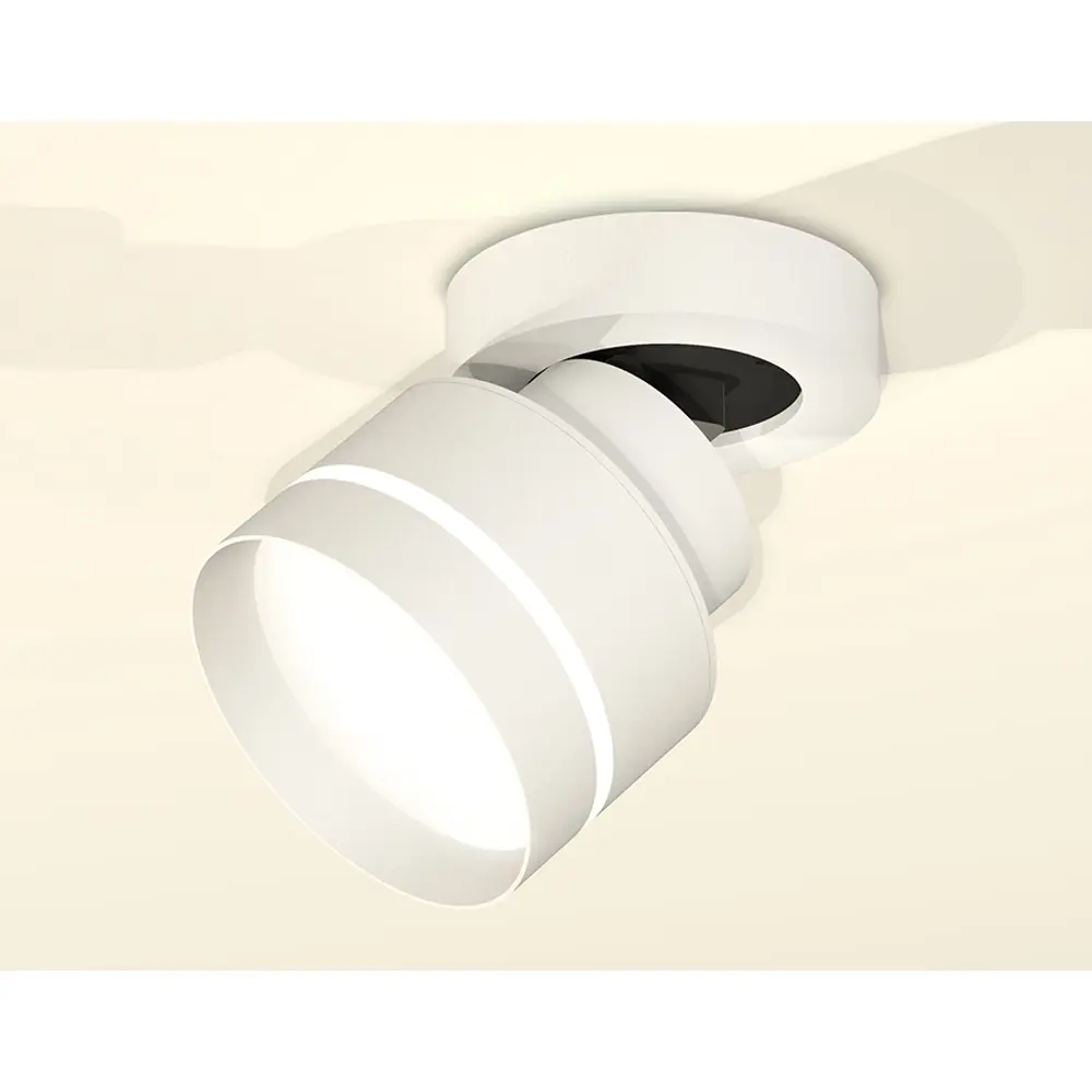 Фото 3 Светильник точечный накладной Ambrella light Xm8101025 2 м² цвет белый Фото 3 Светильник точечный накладной Ambrella light Xm8101025 2 м² цвет белый