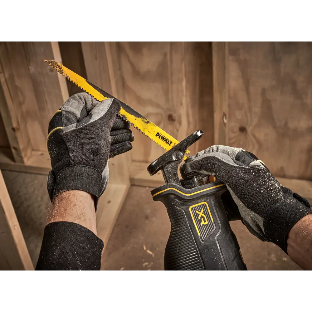 Фото 3 Пила сабельная аккумуляторная бесщеточный Dewalt DCS382N, 18 В Li-Ion без АКБ и ЗУ Фото 3 Пила сабельная аккумуляторная бесщеточный Dewalt DCS382N, 18 В Li-Ion без АКБ и ЗУ