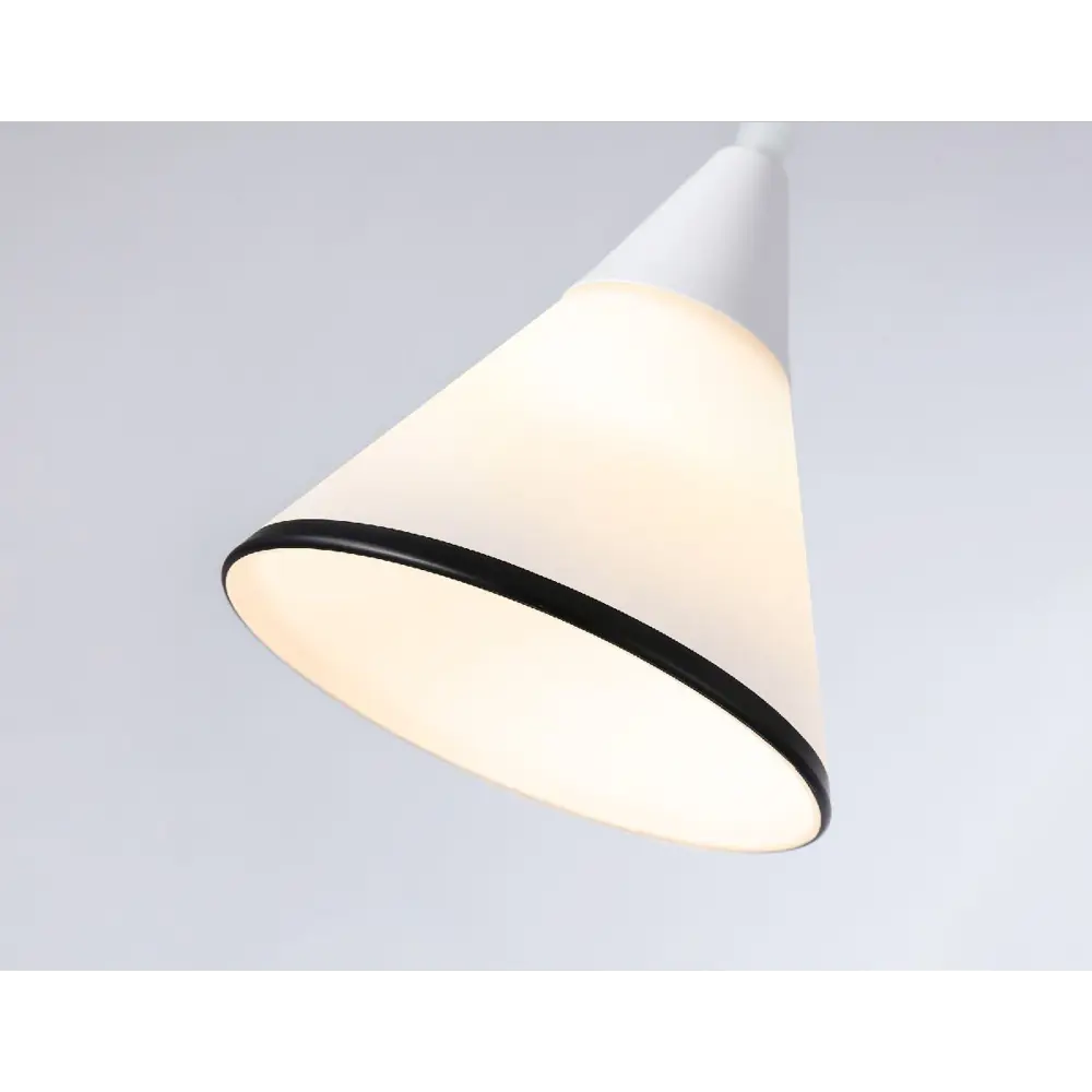 Фото 17 Светильник подвесной светодиодная Ambrella light Tr3166 2 м² нейтральный белый свет цвет белый Фото 17 Светильник подвесной светодиодная Ambrella light Tr3166 2 м² нейтральный белый свет цвет белый