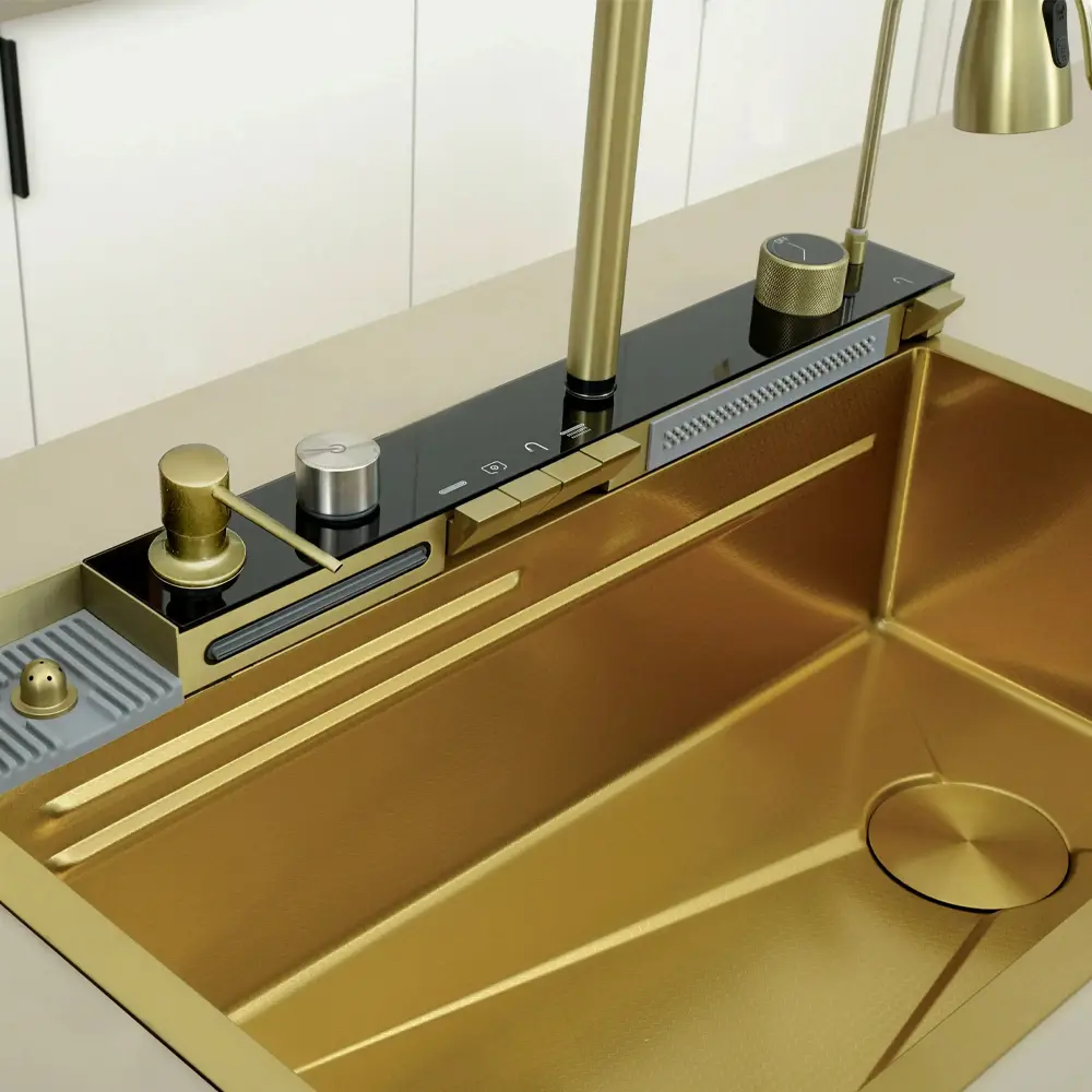 Фото 4 Мойка для кухни Ceruttispa Gloria Nano Gold 46x75 см глубина чаши 23 сталь цвет золотой Фото 4 Мойка для кухни Ceruttispa Gloria Nano Gold 46x75 см глубина чаши 23 сталь цвет золотой