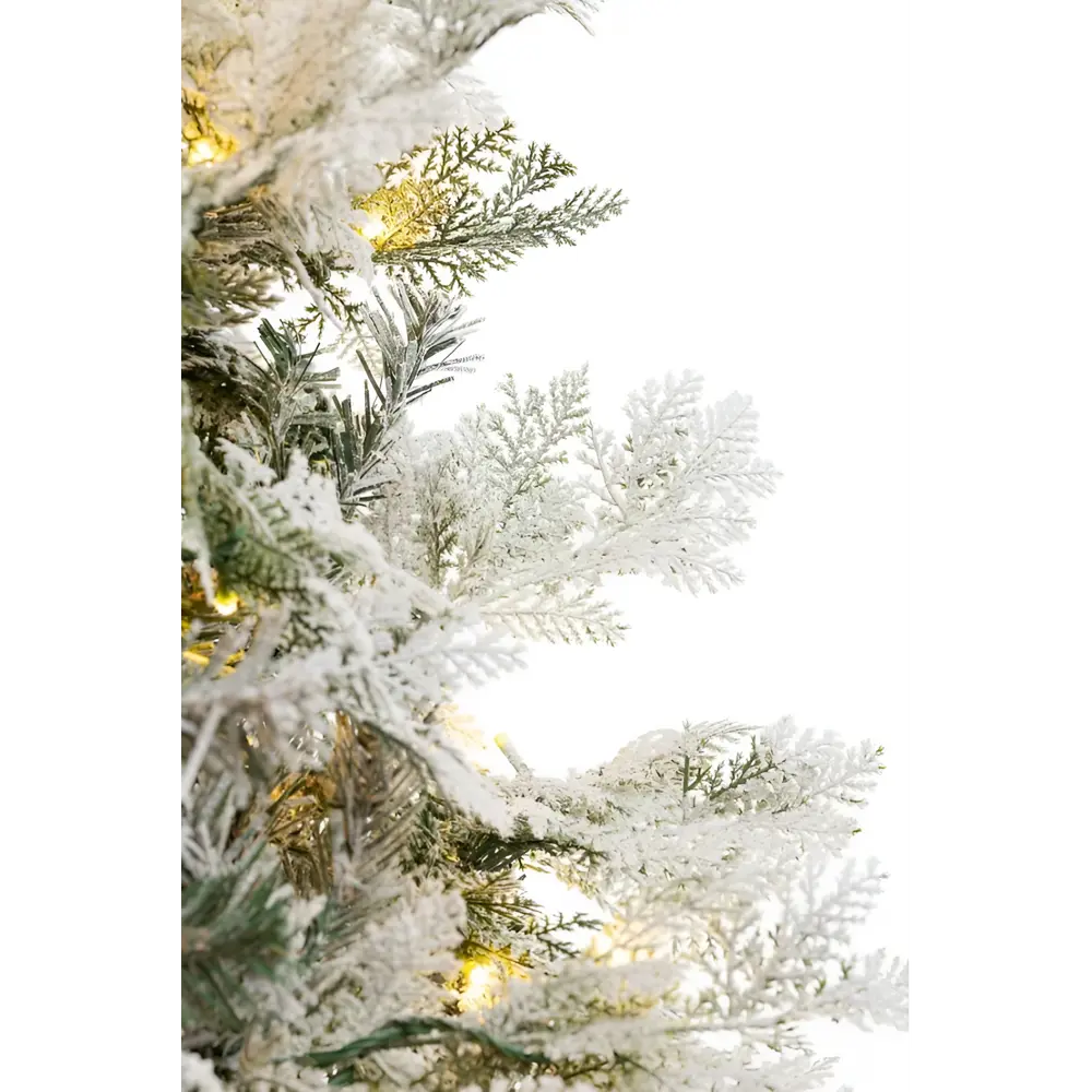 Фото 4 Ель новогодняя искусственная 9055399 Fun light заснеженная 210 см Фото 4 Ель новогодняя искусственная 9055399 Fun light заснеженная 210 см
