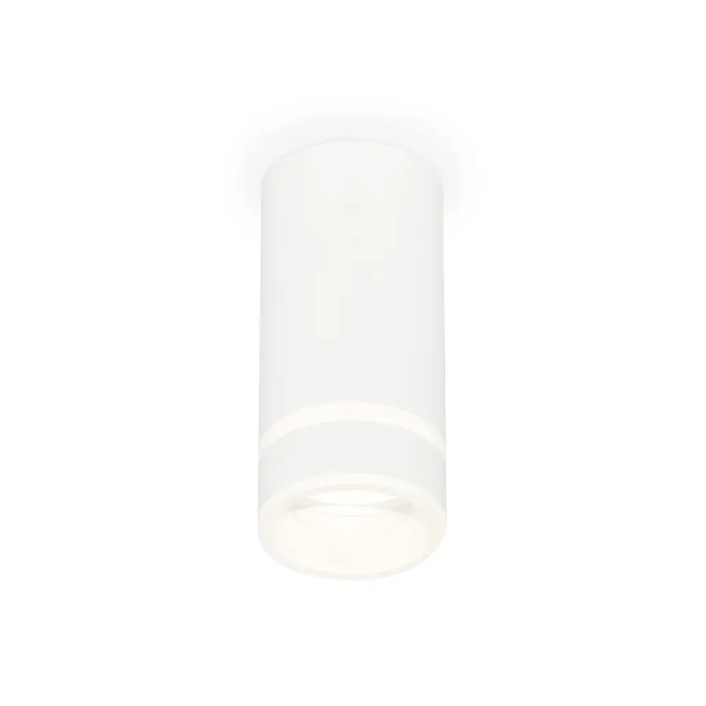Фото Светильник точечный накладной Ambrella light Xs8161005 2 м² цвет белый Фото Светильник точечный накладной Ambrella light Xs8161005 2 м² цвет белый