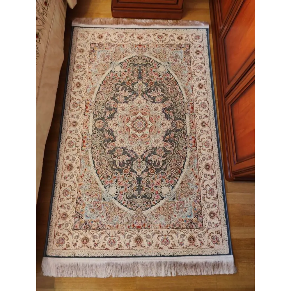 Фото 8 Ковер Farrahi Carpet полиэстер Arsham 150х225 см цвет темно-серый Фото 8 Ковер Farrahi Carpet полиэстер Arsham 150х225 см цвет темно-серый