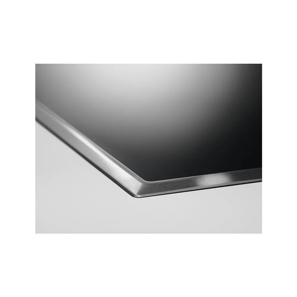 Фото 2 Электрическая варочная панель Electrolux EHF46547XK 57.6 см 4 конфорки цвет черный Фото 2 Электрическая варочная панель Electrolux EHF46547XK 57.6 см 4 конфорки цвет черный