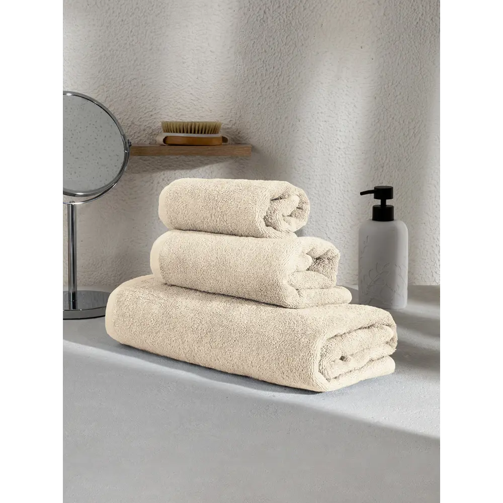 Фото 4 Полотенце Denastia Soft collection для ванной 70x140 см молочный Фото 4 Полотенце Denastia Soft collection для ванной 70x140 см молочный