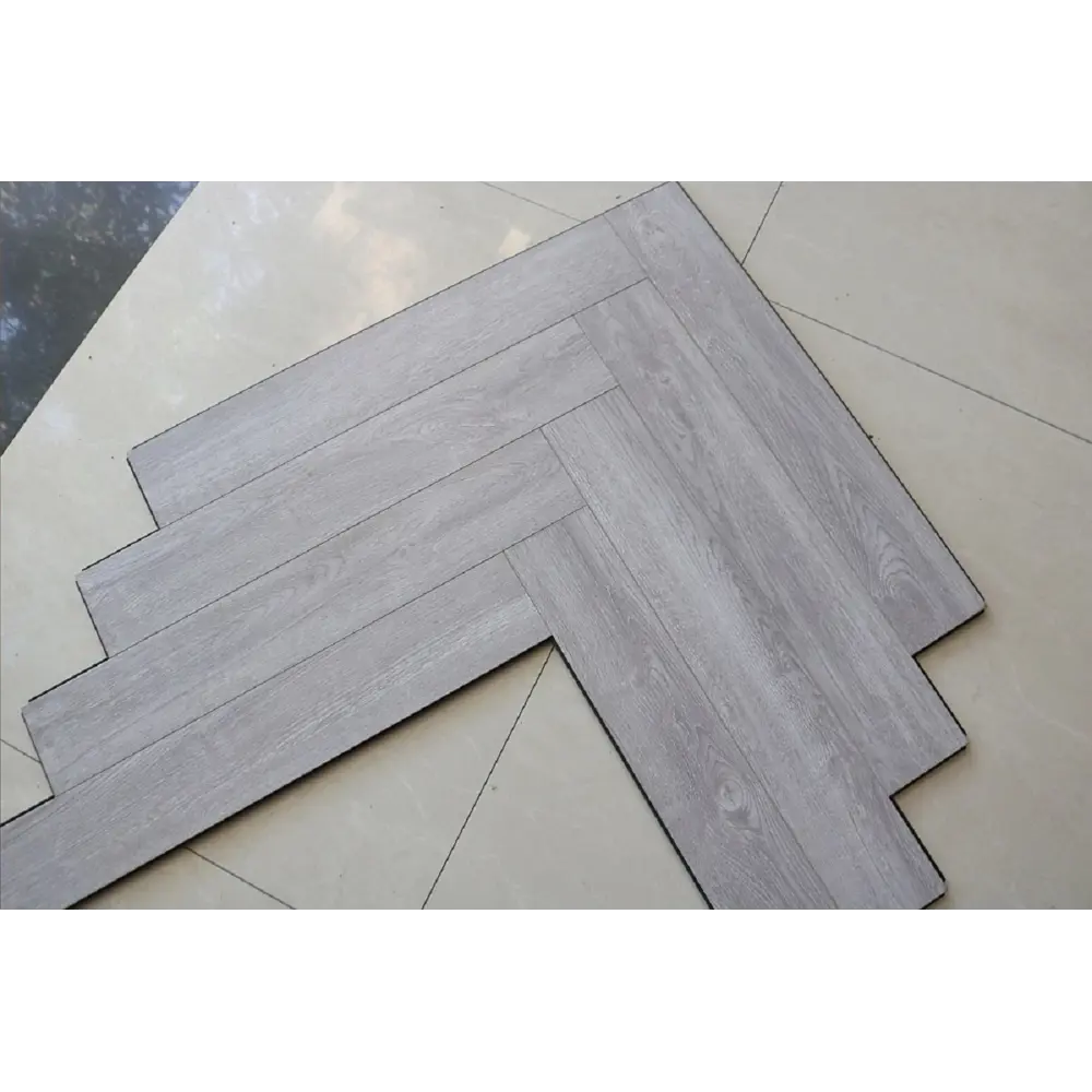 Фото 3 Ламинат Woodstyle Arrow Дуб Певенси 34 класс толщина 12 мм с фаской 1.32 м² Фото 3 Ламинат Woodstyle Arrow Дуб Певенси 34 класс толщина 12 мм с фаской 1.32 м²