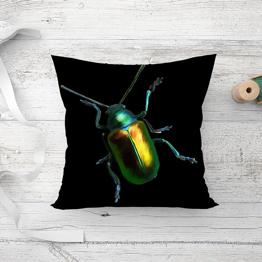 Фото Декоративная подушка Zaberite Жук Скарабей 00907 40x40 см